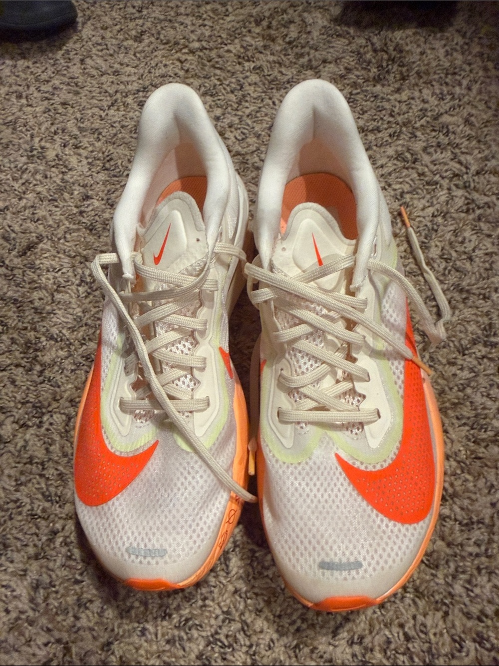 Nike Women's Running Shoes in White and Bright Orange - Picture 4 of 5